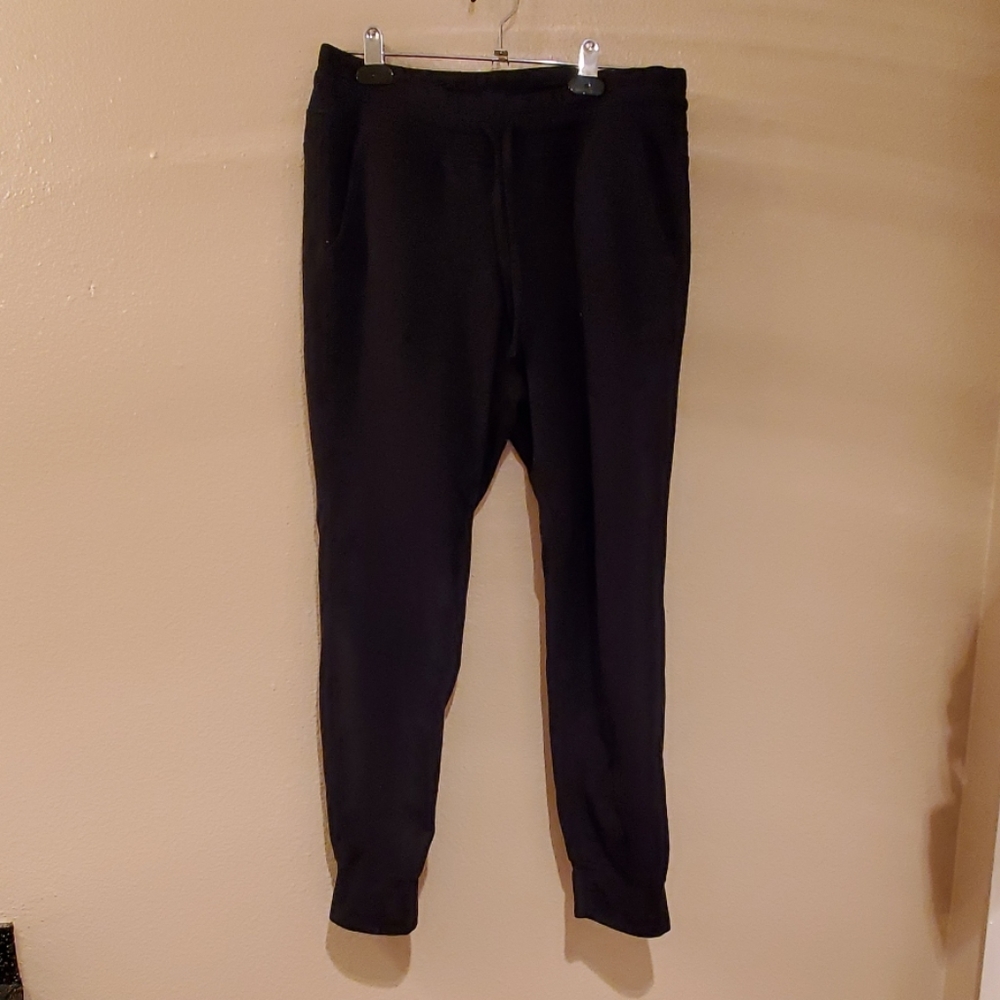 3 pairs of black joggers.